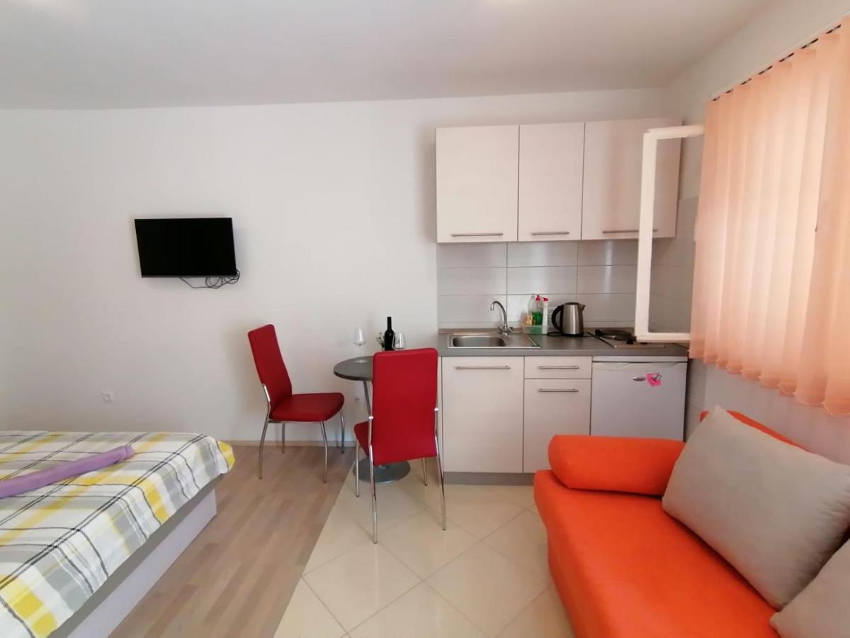 Gojak Lägenhet Makarska